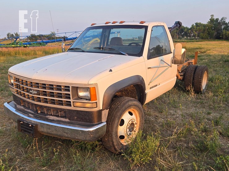 1992-chevrolet-3500hd-image-1