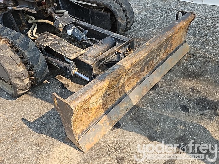 2024-kubota-kx033-4-image-11