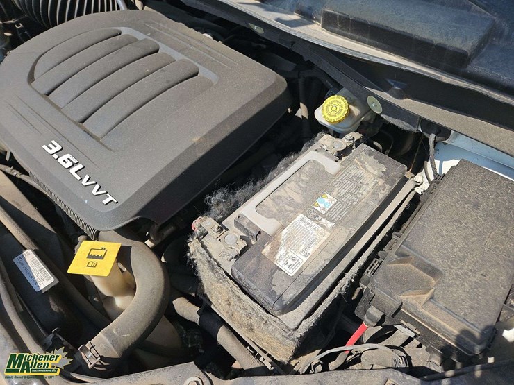 2011-dodge-grand-caravan-se-image-28