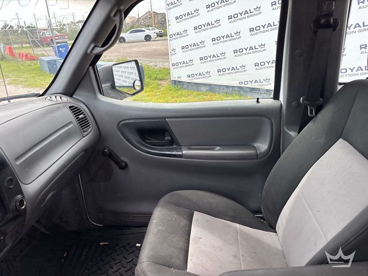 2010-ford-ranger-image-16