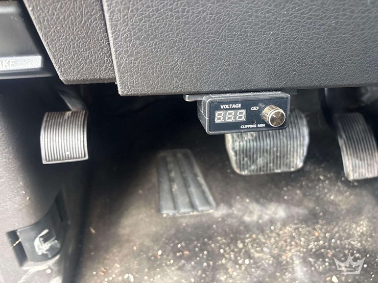 2011-ford-f150-image-18