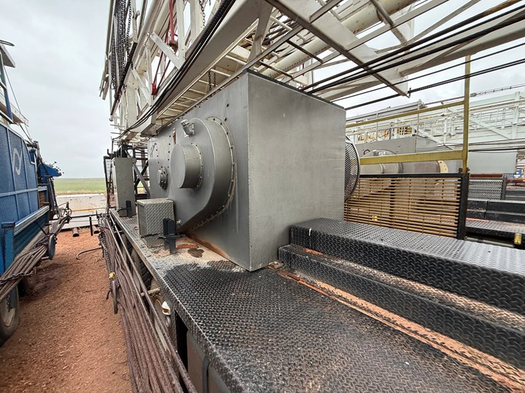 2007-caterpillar-c15-image-9