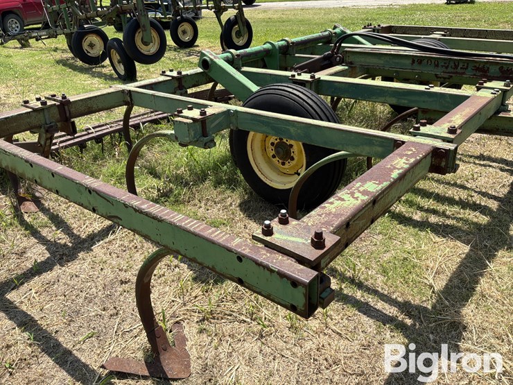 john-deere-e1600-image-13