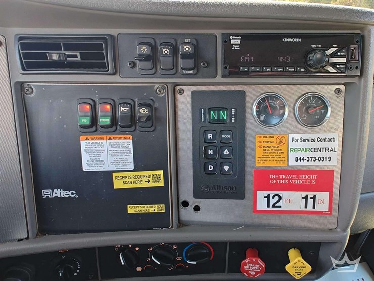2016-kenworth-t370-image-46