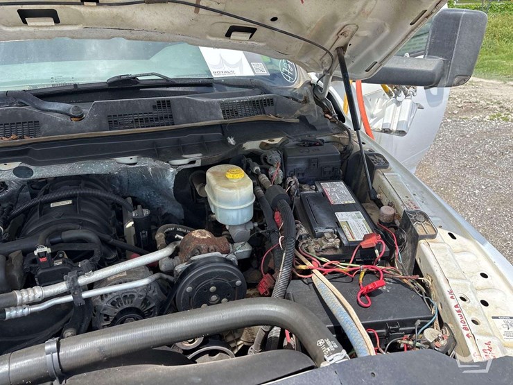 2018-dodge-3500-image-8
