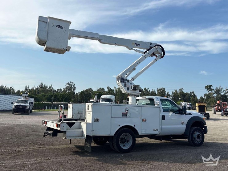 2016-ford-f550-image-3