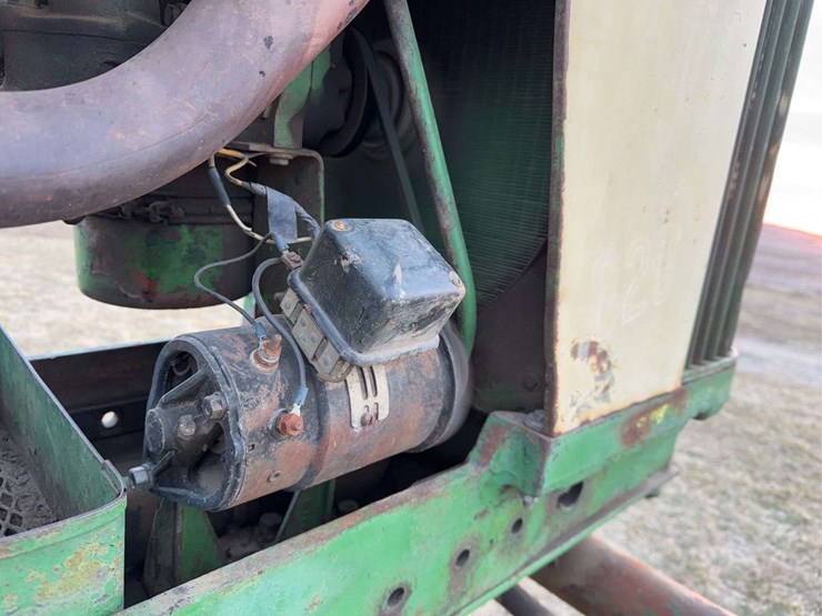 john-deere-620-image-35