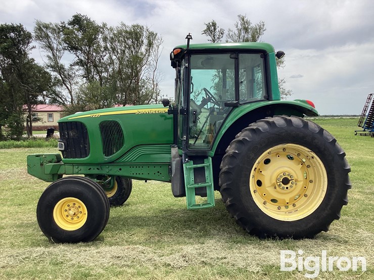 2005-john-deere-7220-image-8