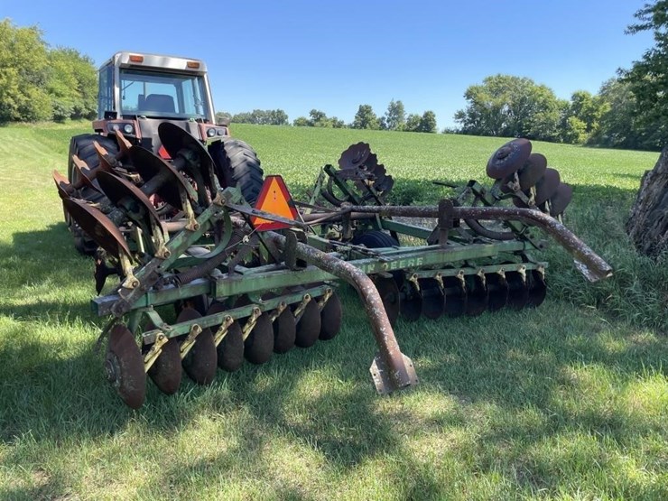 john-deere-110-image-9