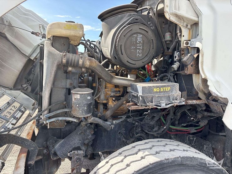 caterpillar-3126-image-15