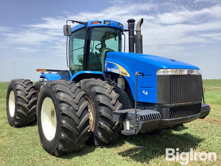 2009-new-holland-t9050-image-3