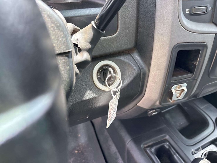 2018-dodge-3500-image-20