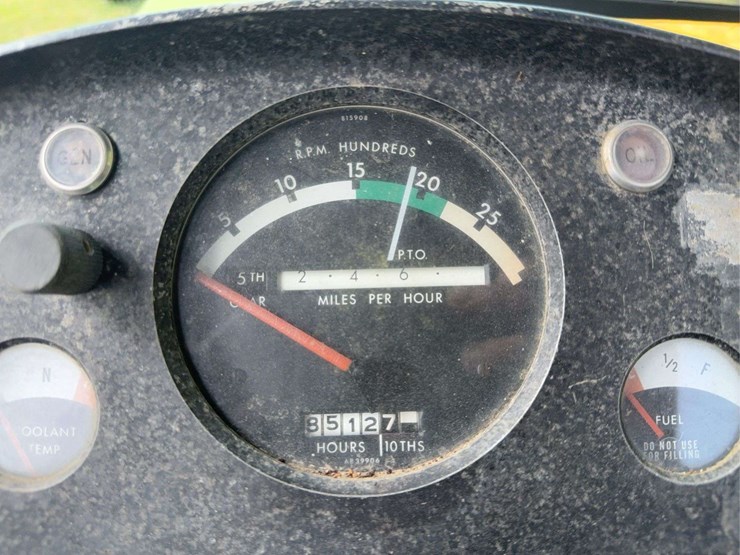 john-deere-4020-image-30