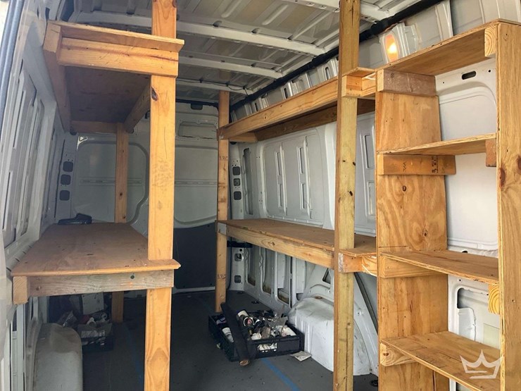 2013-mercedes-benz-sprinter-2500-image-20