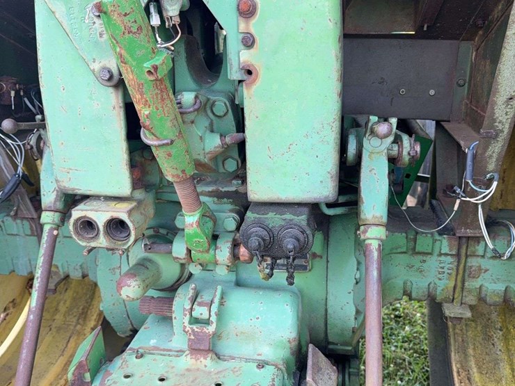 john-deere-4020-image-9