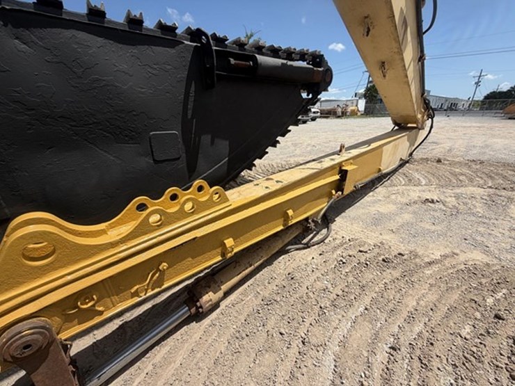 2009-caterpillar-320dl-image-75