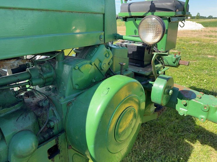 john-deere-50-image-13