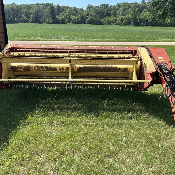 NEW HOLLAND 492
