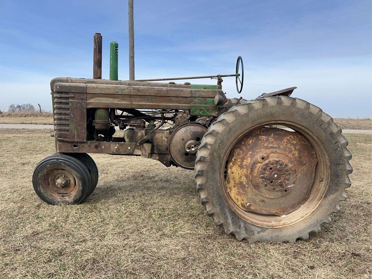 john-deere-model-a-image-2