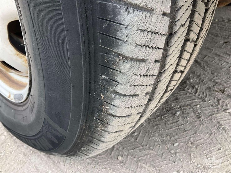2019-ford-f150-image-32