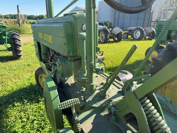 john-deere-model-b-image-26