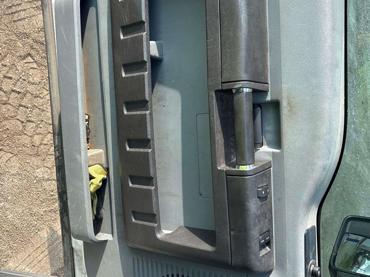 2016-ford-f250-image-19