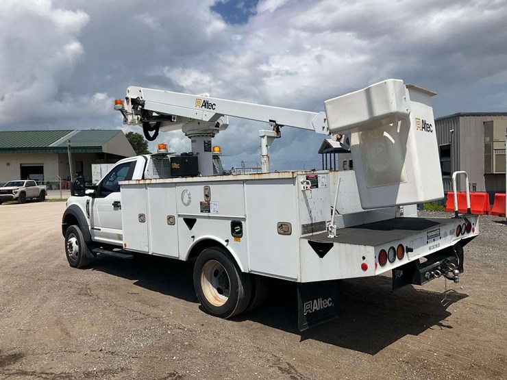 2017-altec-at235-image-3