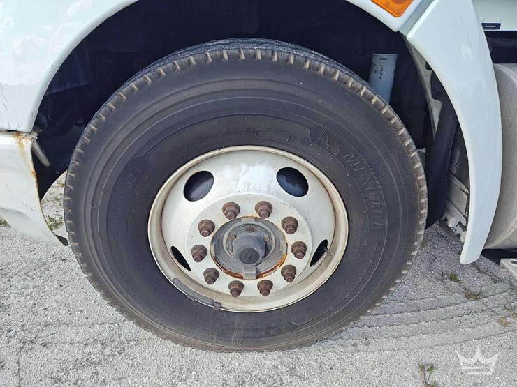 2016-kenworth-t370-image-55