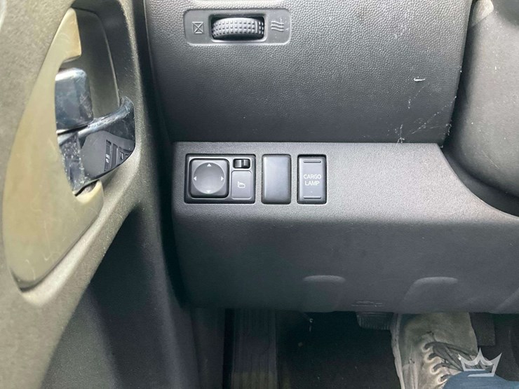 2018-nissan-frontier-image-18