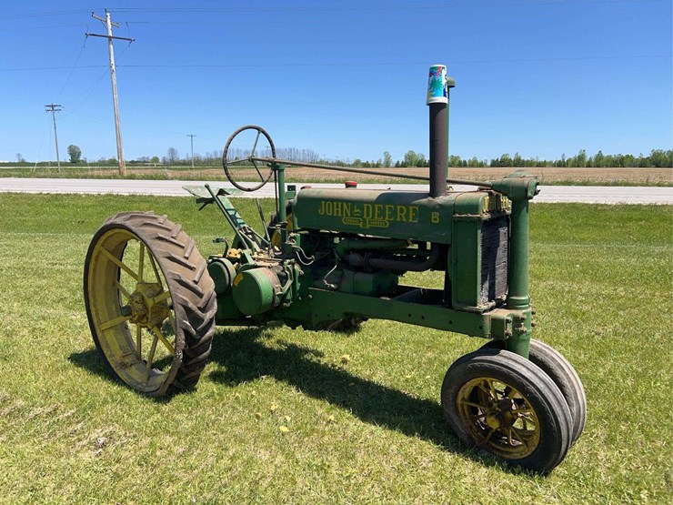 john-deere-b-image-1