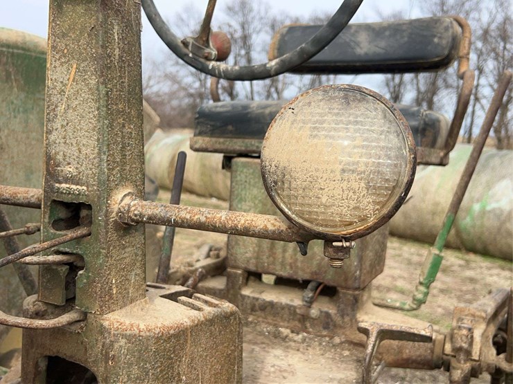 john-deere-model-b-image-50