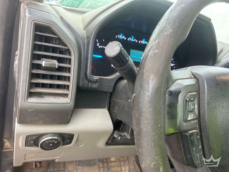 2017-ford-f550-image-16