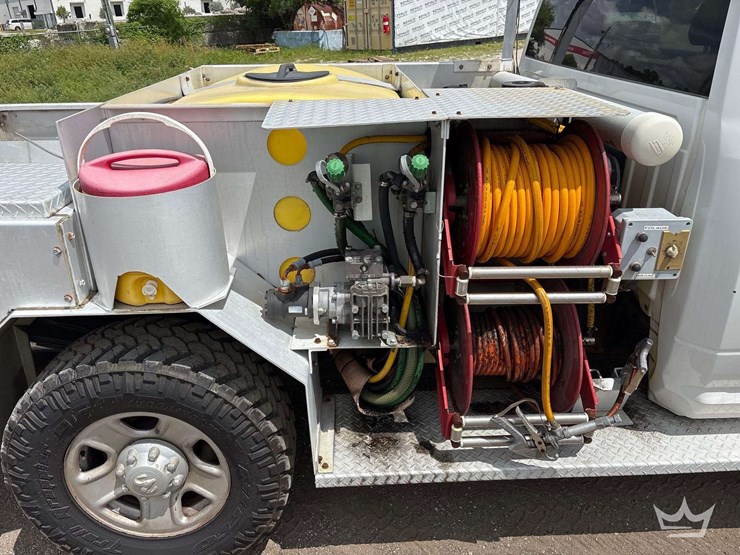 2018-dodge-3500-image-25