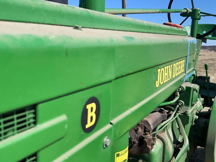 john-deere-model-b-image-14