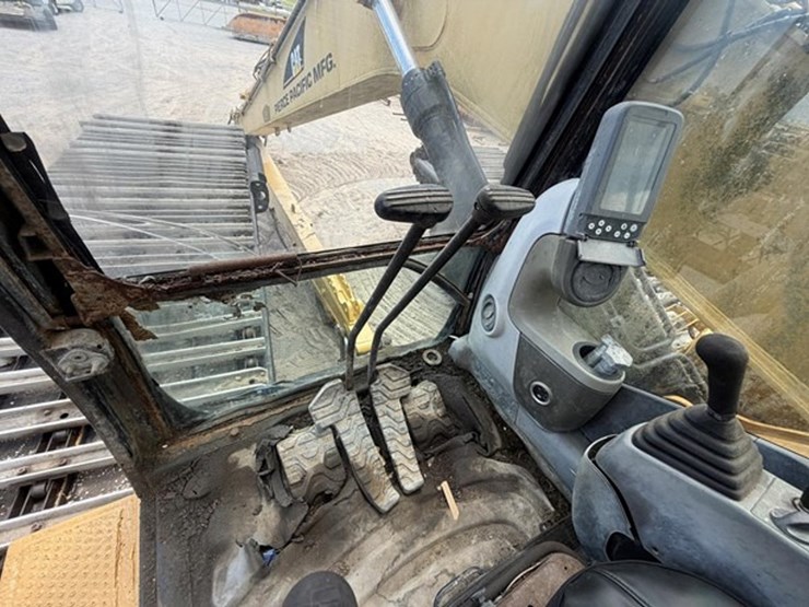 2009-caterpillar-320dl-image-89