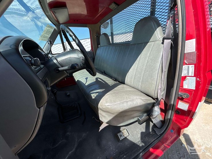 1995-ford-f350-image-13