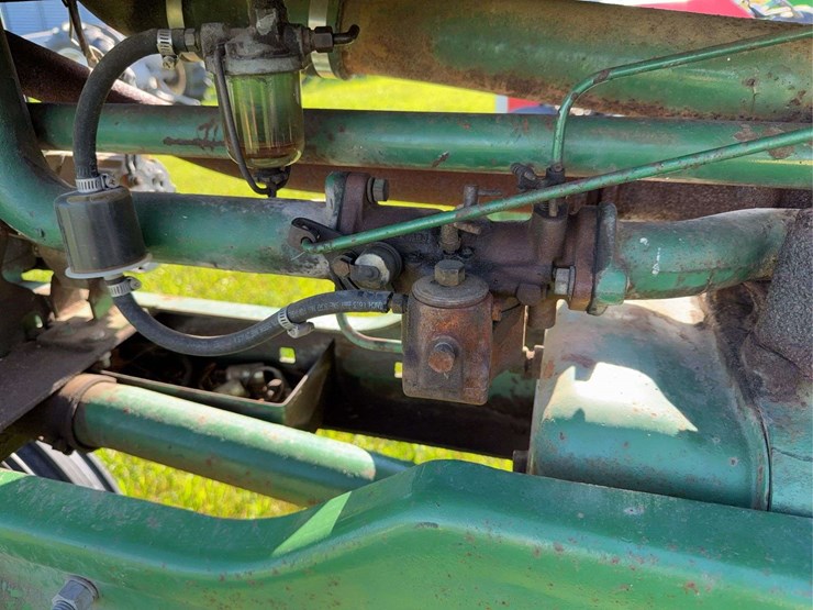 john-deere-model-b-image-27
