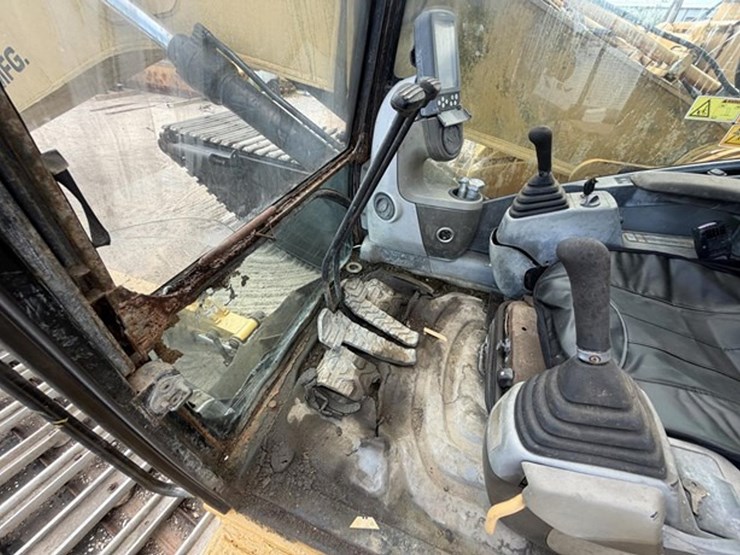2009-caterpillar-320dl-image-100