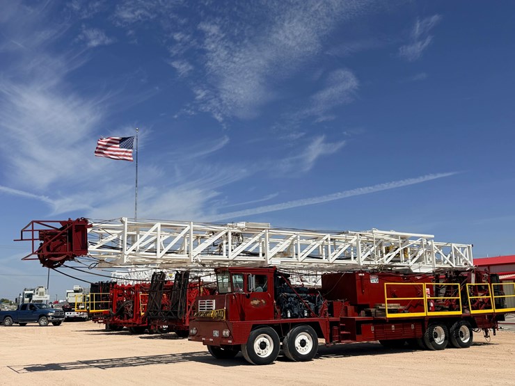 1980-taylor-4-axle-well-service-rig-image-2