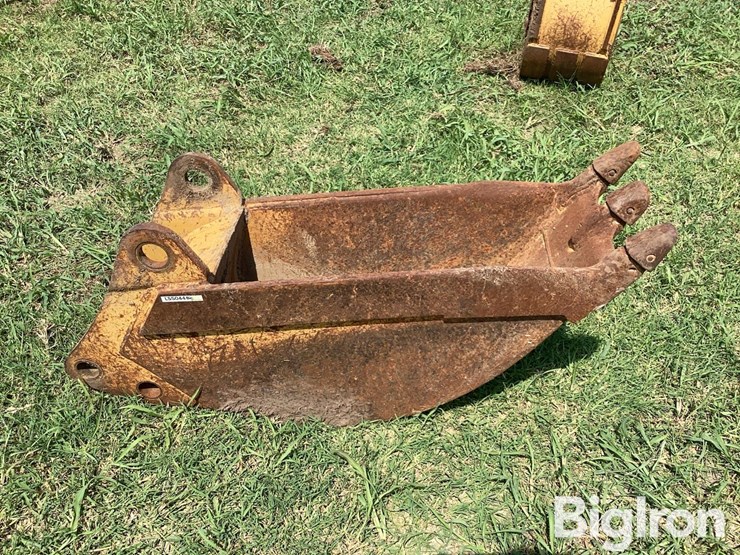 caterpillar-416c-image-4