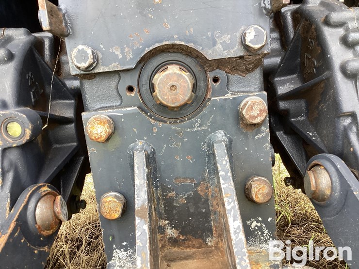 massey-ferguson-1525-image-16