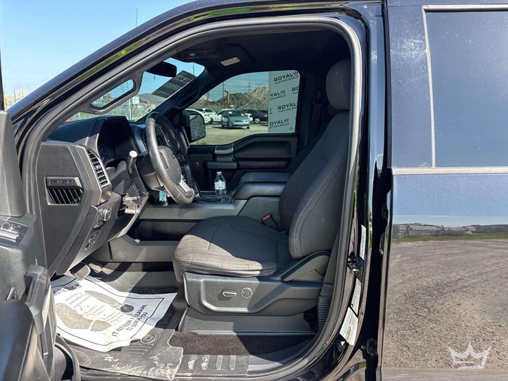 2016-ford-f150-image-12
