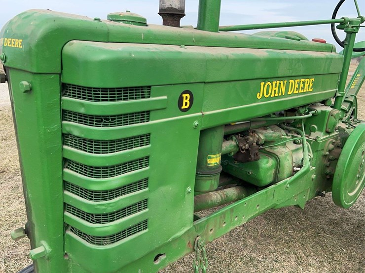 john-deere-model-b-image-13