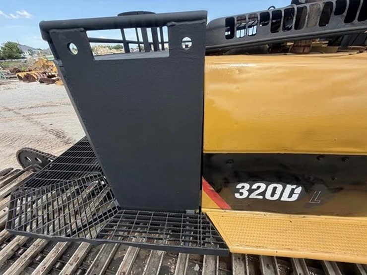 2009-caterpillar-320dl-image-43