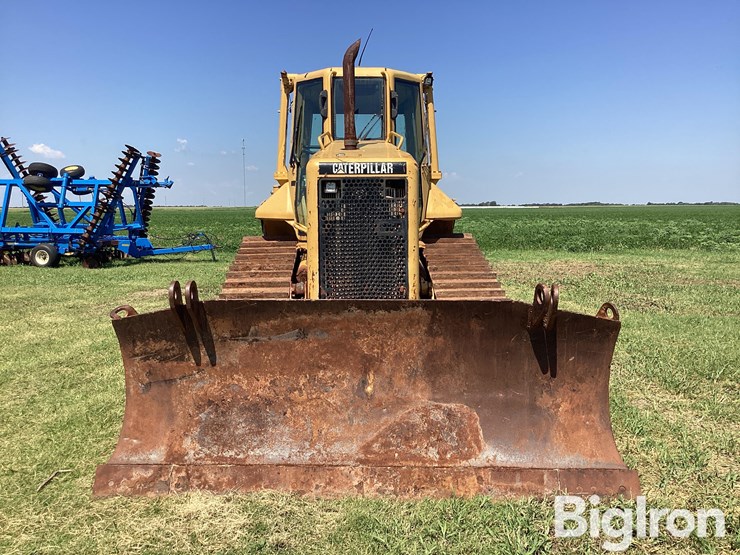 2006-caterpillar-d5n-xl-image-2