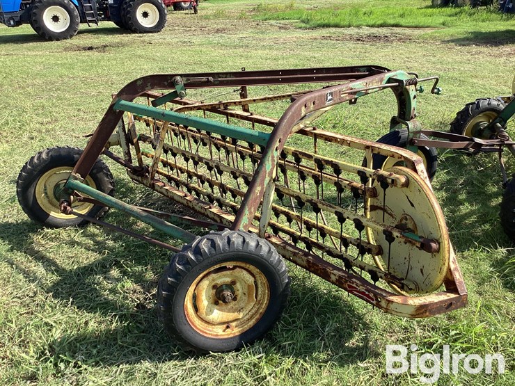 john-deere-670-image-17