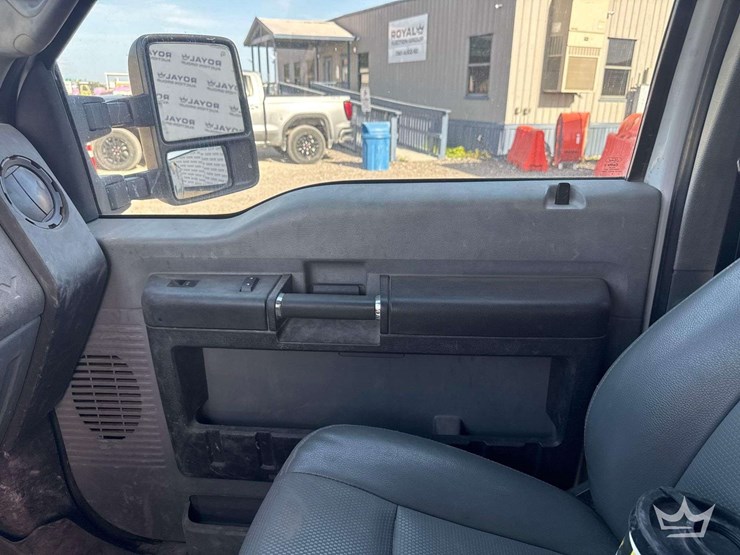 2013-ford-f250-image-26