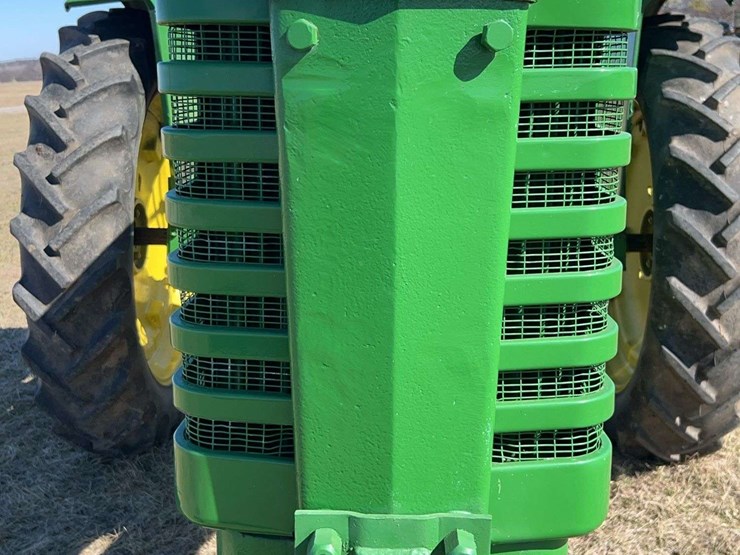 john-deere-model-b-image-9