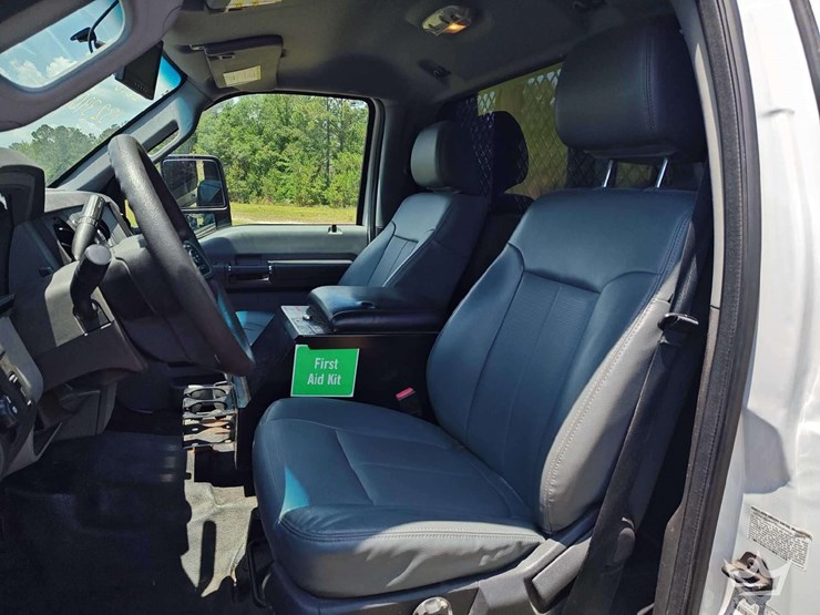 2016-ford-f450-image-22