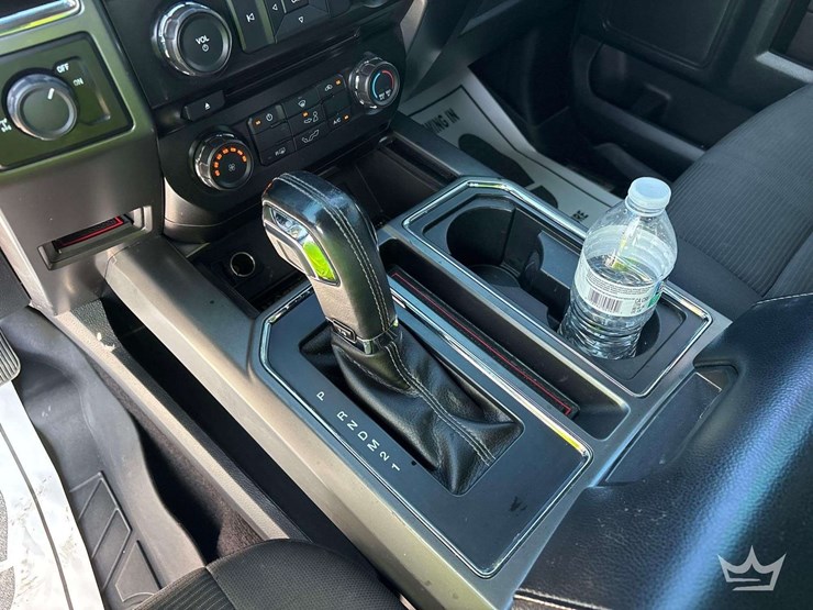 2016-ford-f150-image-18